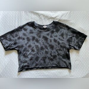 Garage Cropped T-Shirt